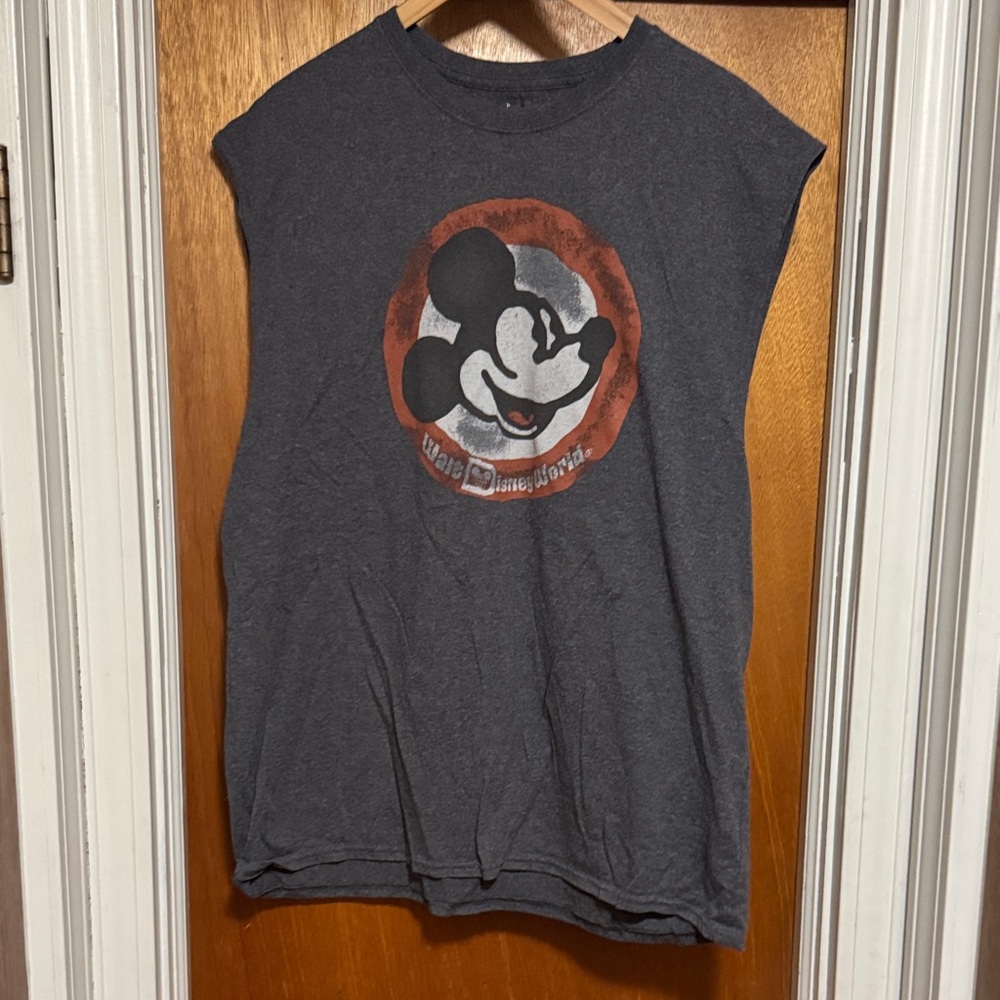 Mickey Mouse Disneyland Resort Walt Disney World Sleeveless T Shirt Sz XL